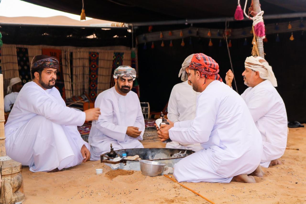 Safari Desert Camp Shāhiq Eksteriør billede
